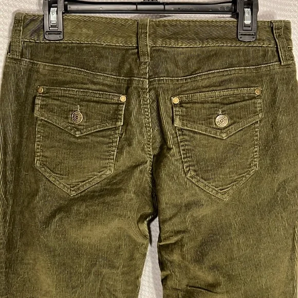 The Limited Women’s dark green or olive colored corduroy pants crew fit size 4 - Picture 5 of 10